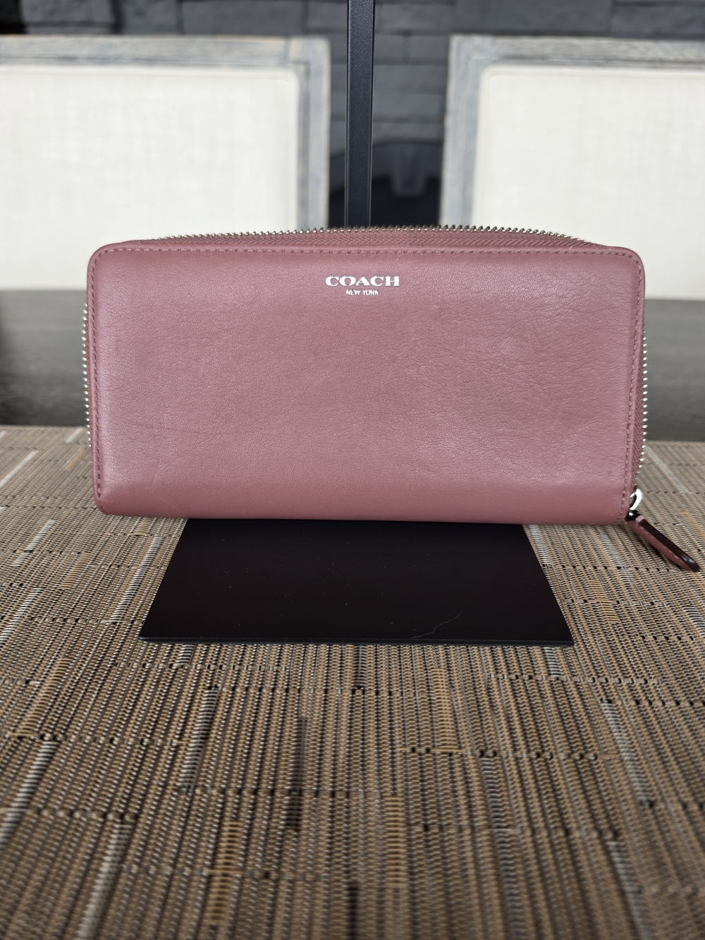 COACH Leather Zip-Around Wallet in Dusty Rose